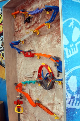 2012_hotwheels_racing 2012_hotwheels_racing